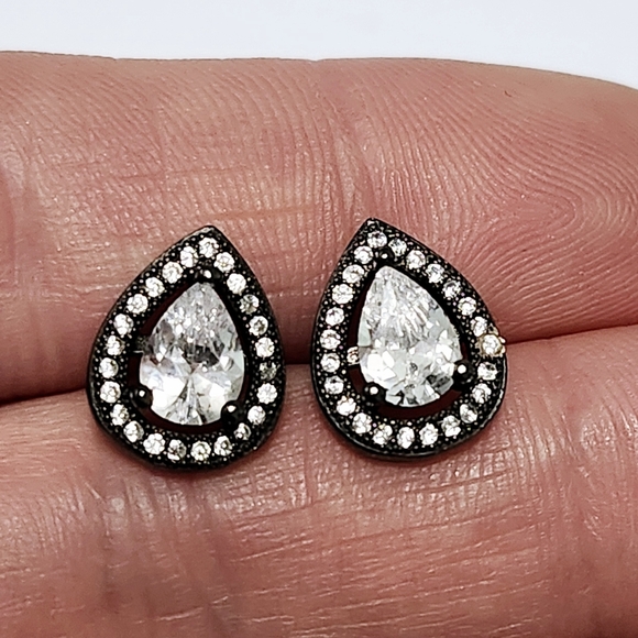 Halo Pear Silver Stud Earrings - Picture 10 of 10